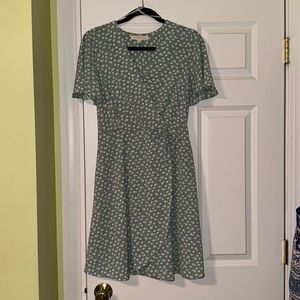 Monteau mint green floral pattern lined dress large